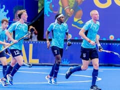 Photo story ; ஹாக்கி உலகக் கோப்பை போட்டியில் பங்கேற்க வந்த இந்திய அணிக்கு மதுரையில் உற்சாக வரவேற்பு !