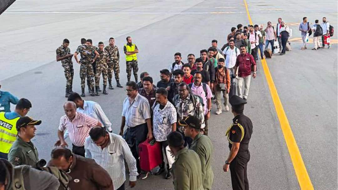 IAF Rescues Over 200 Stranded Indians From Sri Lanka After Cyclone Ditwah