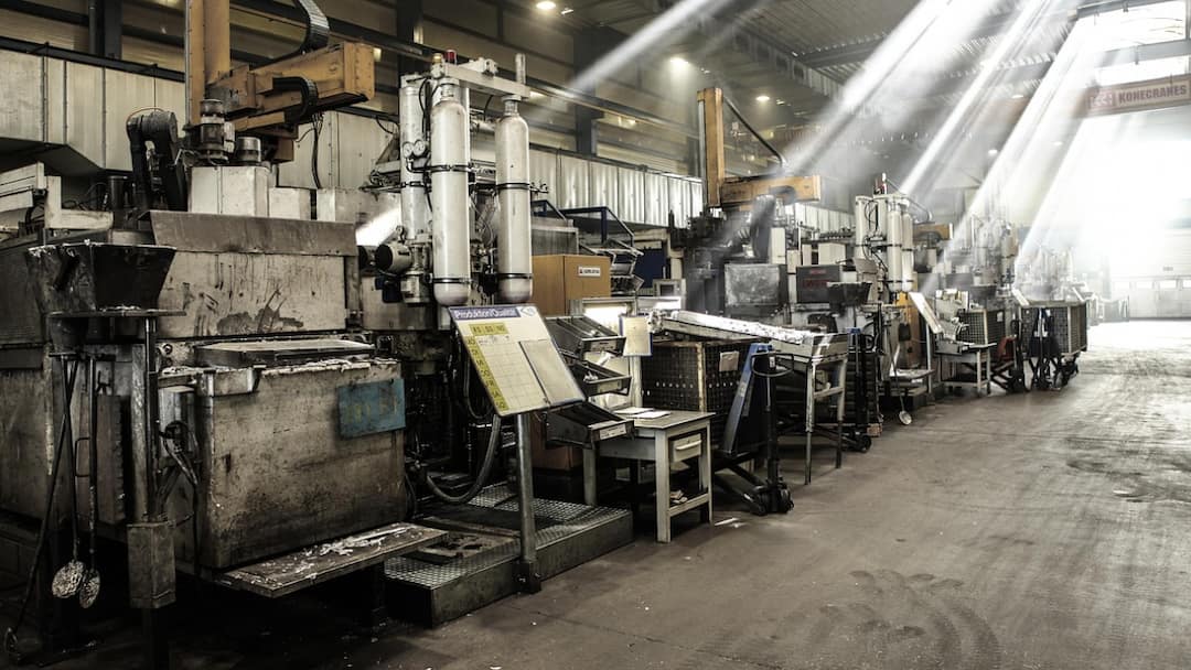 <div>14-Month Low Shock: India's Factory Output Crawls At 0.4 Percent. Here's Why</div>