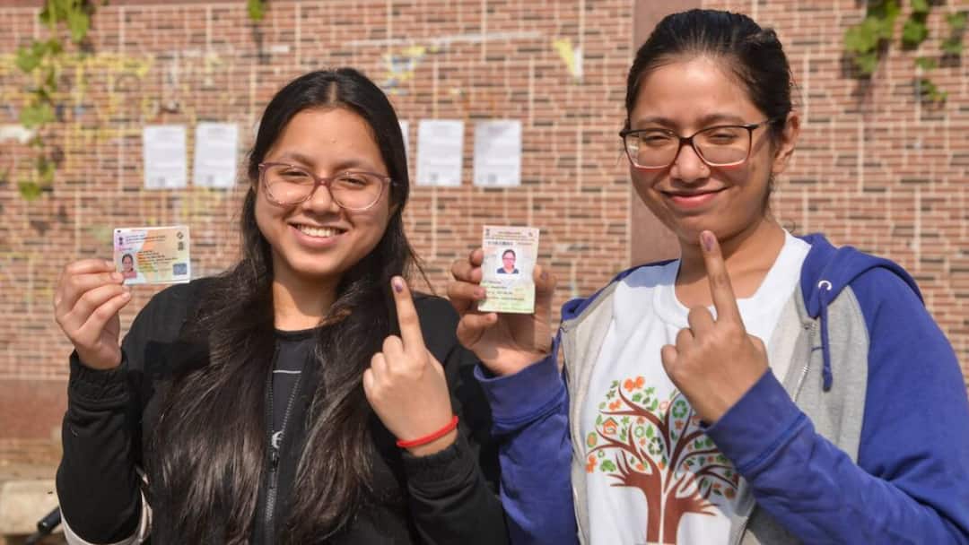 Delhi MCD By-Election 2025 Concludes With 38.51% Voter Turnout Across 12 Wards