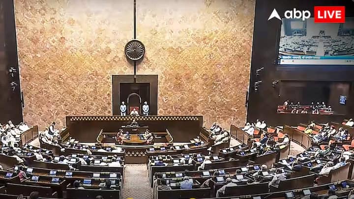 Parliament Winter Session: સંસદીય કાર્ય મંત્રી કિરેન રિજિજુએ કહ્યું કે સંસદની કાર્યવાહી સુચારુ રીતે ચાલવી જોઈએ. અવરોધ ટાળવા માટે સરકાર વિપક્ષી પક્ષો સાથે વાતચીત ચાલુ રાખશે.