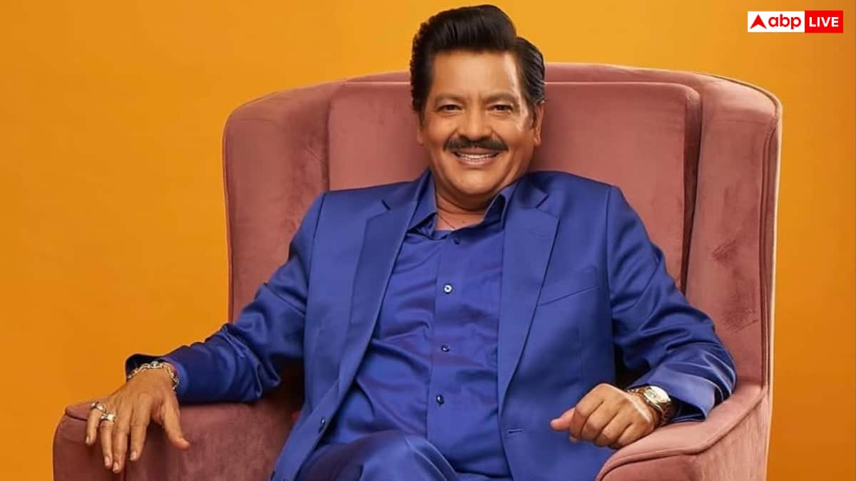 कभी फीमेल फैन को किस तो कभी पहली पत्नी संग रहा विवाद, जब कॉन्ट्रोवर्सीज में घिरे सिंगर उदित नारायण