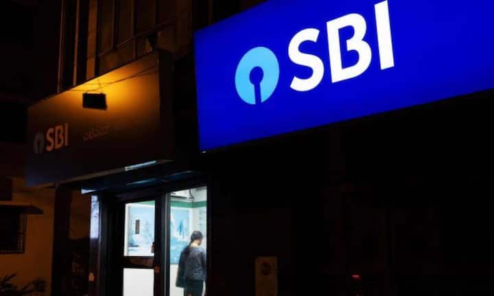 इसलिए बेहतर है कि ग्राहक फ्री लिमिट का ध्यान रखें और जरूरत न हो तो बार-बार ATM का इस्तेमाल न करें. वहीं एसबीआई के अनुसार डिजिटल बैंकिंग को बढ़ावा देने के लिए यह बदलाव किए गए थे.