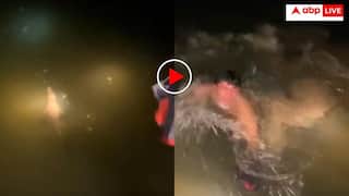 Video: रात के अंधेरे में तैरते मगरमच्छ पर नाव से शख्स ने लगा दी छलांग, इसके बाद जो हुआ देख दहल जाएगा कलेजा
