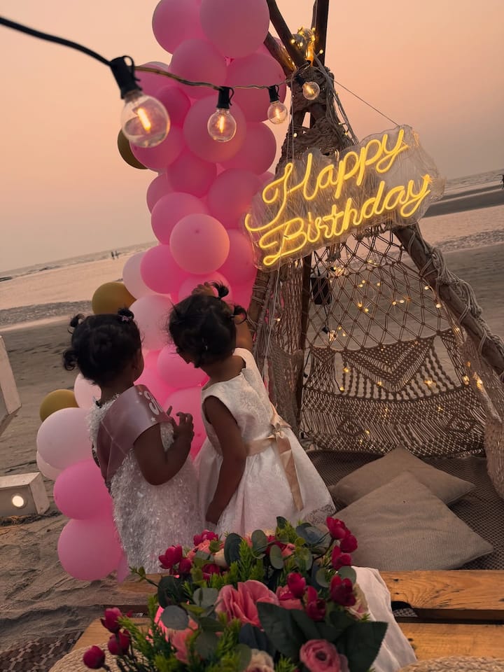 रुबीना दिलैक ने अब दो दिन बाद ईधा और जीवा के बर्थडे सेलिब्रेशन की झलक सोशल मीडिया पर शेयर की है.