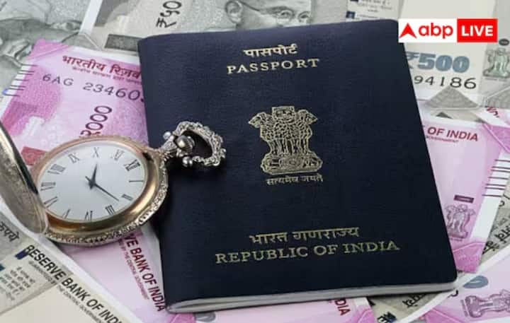 જ્યારે સમય ઓછો હોય અને તમારે ઝડપથી તમારા દેશમાં પાછા ફરવાની જરૂર હોય ત્યારે  દૂતાવાસ ઈમરજન્સી સર્ટિફિકેટ જારી કરે છે. આ એક વખતનો મુસાફરી દસ્તાવેજ છે. જે તમને સીધા ભારત પાછા ફરવાની મંજૂરી આપે છે. તે પાસપોર્ટની જગ્યા નથી લેતું પરંતુ તે ઘરે પાછા ફરવાની સૌથી ઝડપી ટિકિટ છે. તમારે પોલીસ રિપોર્ટ, આધાર કાર્ડ અથવા પાન કાર્ડ, પાસપોર્ટ ફોટો અને અરજી ફીની જરૂર પડશે.