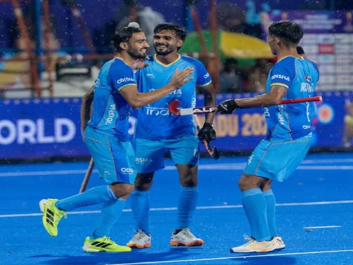 தொடர்ந்து எதிரணிக்கு, எதிராக புள்ளிகளை தட்டிய இந்தியா.