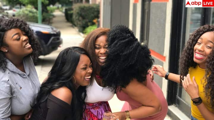 कुछ लोग अपनी अंदर की परेशानियों को शब्दों में नहीं कह पाते. वो बोल नहीं पाते कि उन्हें क्या तकलीफ है. ऐसे में मन की घबराहट चिढ़चिढ़ेपन में बदल जाती है, और इसका असर सबसे पहले उन्हीं लोगों पर पड़ता है जो सबसे ज्यादा पास होते हैं.