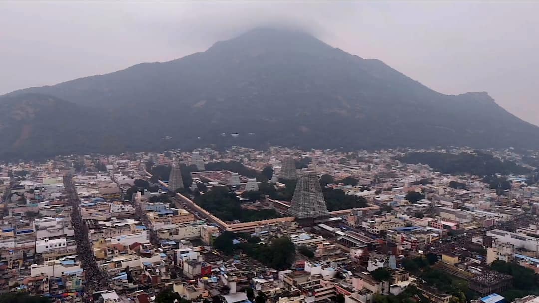 Tiruvannamalai Maha Deepam 2025: இலவச பேருந்து வசதி! 24 இடங்களில் இருந்து பக்தர்களுக்கு சிறப்பு ஏற்பாடு! மிஸ் பண்ணிடாதீங்க!