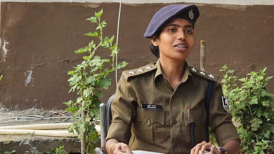 Non Bailable Warrant Against Arwal DSP kriti kamal Accued in Police Brutality Case ann अरवल: DSP कृति कमल सहित अन्य पुलिसकर्मियों के खिलाफ गैर जमानती वारंट जारी, पुलिस बर्बरता के गंभीर आरोप