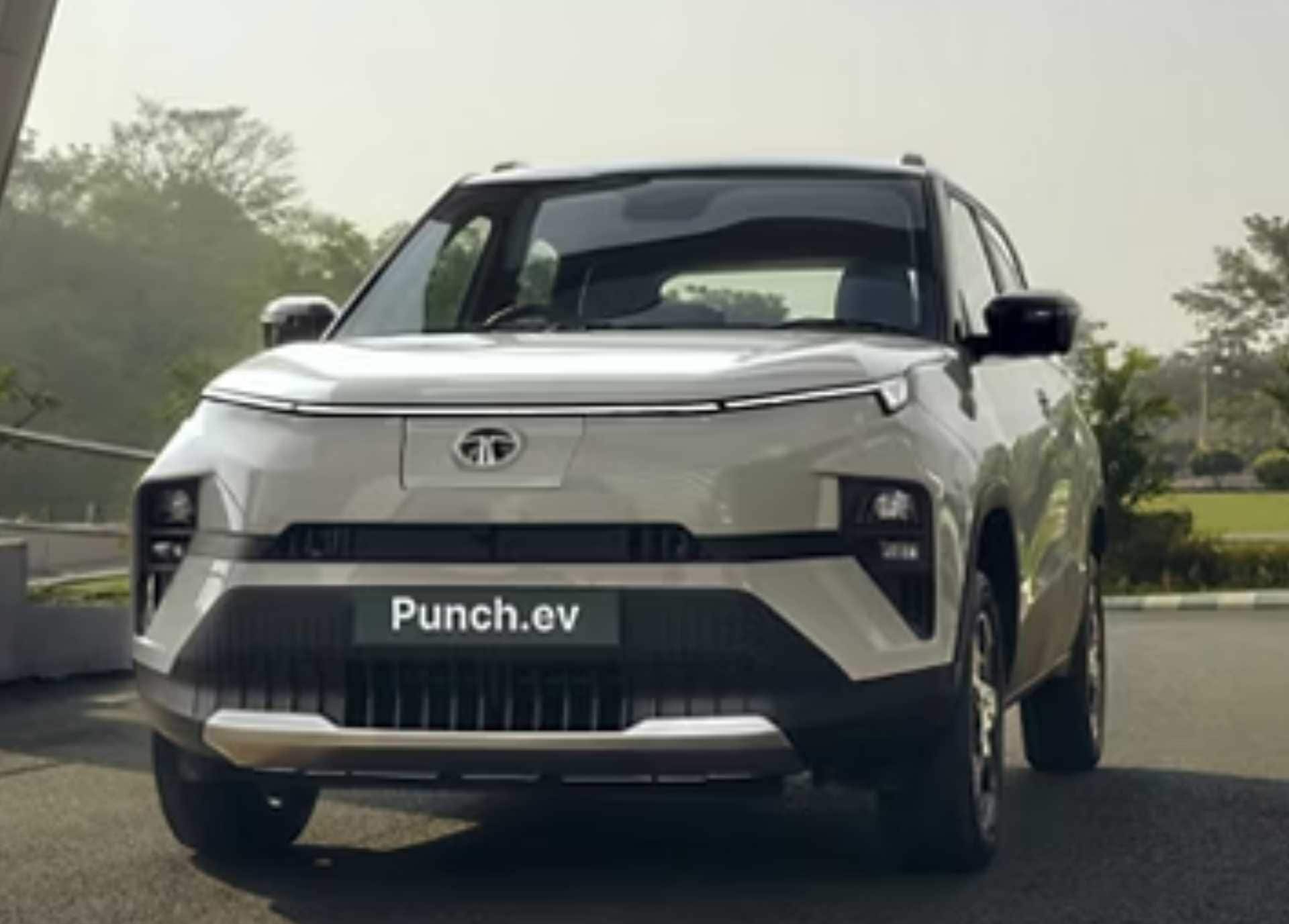 5-Star Rating EVs:ఇండియాలో ఏయే ఎలక్ట్రిక్ కార్లకు 5-స్టార్ రేటింగ్ ఉంది? జాబితాలో మారుతి-టాటా మహీంద్రా సహా చాలా కంపెనీలు!