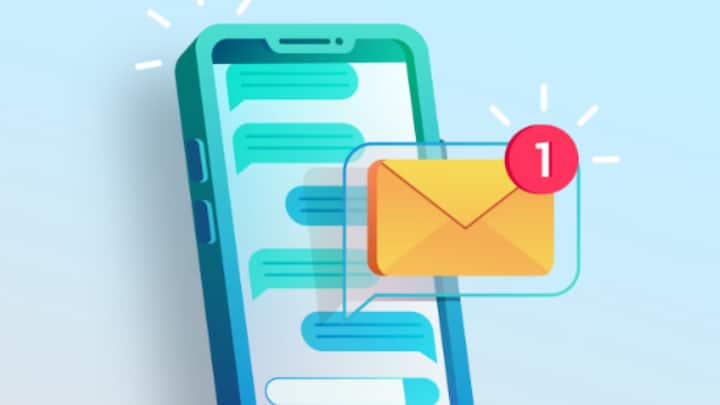 মেসেজ দেখে সঙ্গে সঙ্গে জবাব দিতে যাবেন না। এতে এমন কিছু বলে ফেলতে পারেন, যা নিয়ে পরে আফশোসের শেষ থাকবে না। উত্তর দিতে ইচ্ছে হয় যদি, তাতে সময় নিন যথেষ্ট। সঙ্গে সঙ্গে জবাব দিলে মনে হতে পারে, আপনি হয়ত অপেক্ষাই করছিলেন তাঁর মেসেজের জন্য।