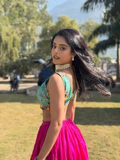 Riddhi Kumar Photos: రాజా సాబ్ హీరోయిన్ రిద్ధి కుమార్... సాగరకన్య దుస్తుల్లో!