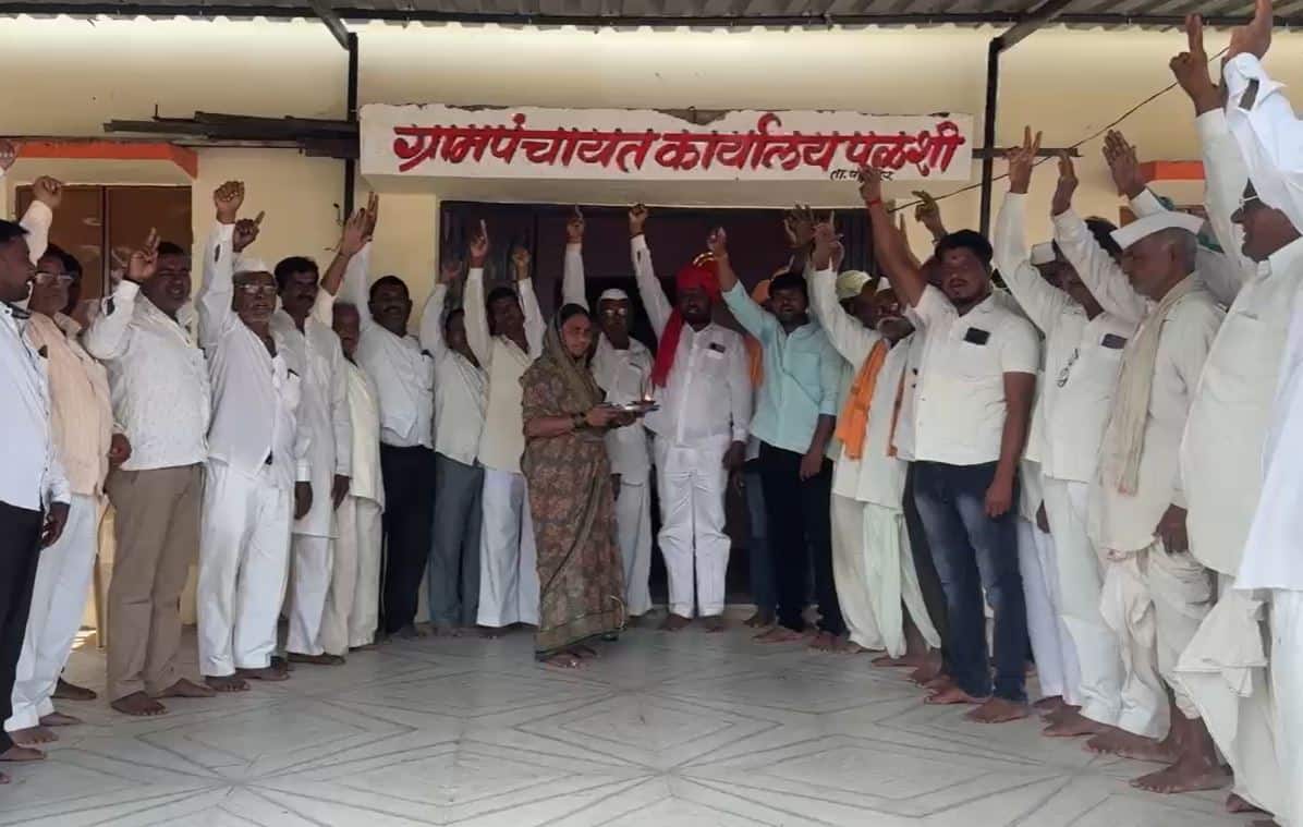 कोल्हापुरात उसाला 3500 रुपयांचा दर मिळतो मग सोलापुरातच 2800 का? शेतकरी आक्रमक, 8 तारखेपासून आमरण उपोषण 