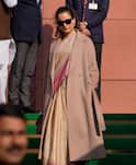 संसद में फैशन गेम, कंगना चिराग़ से लेकर प्रियंका गांधी तक-देखें सबकी तस्वीरें