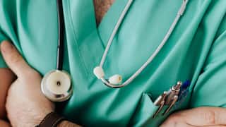 TN MRB Recruitment 2025: டிப்ளமோ போதும்; மருத்துவப் பணிகள் தேர்வு வாரியத்தில் பணி- ரூ.1.3 லட்சம் ஊதியம்- விண்ணப்பிக்க அழைப்பு!