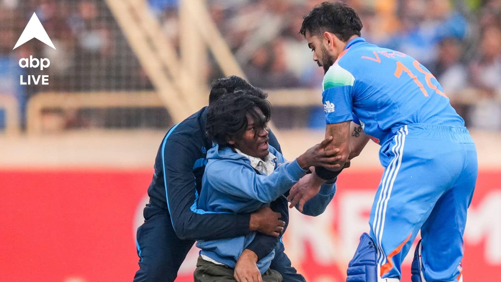 Kohli Fan Saubhik Murmu: ভক্তকে ছাড়াতে পুলিশে ফোন কোহলির! বাড়ি ফিরে কী জানালেন আরামবাগের শৌভিক?