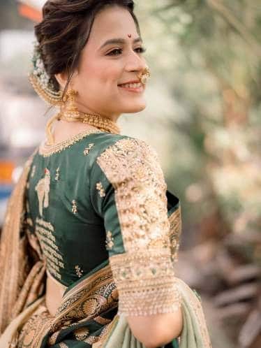 2 डिसेंबर 2025 रोजी 'स्वराज्यरक्षक संभाजी' फेम प्राजक्ता गायकवाड हिनं उद्योगपती शंभुराज खुटवडशी लग्न केलंय. अभिनेत्री प्राजक्ता गायकवाड खुटवड घराण्याची सून झाली आहे.