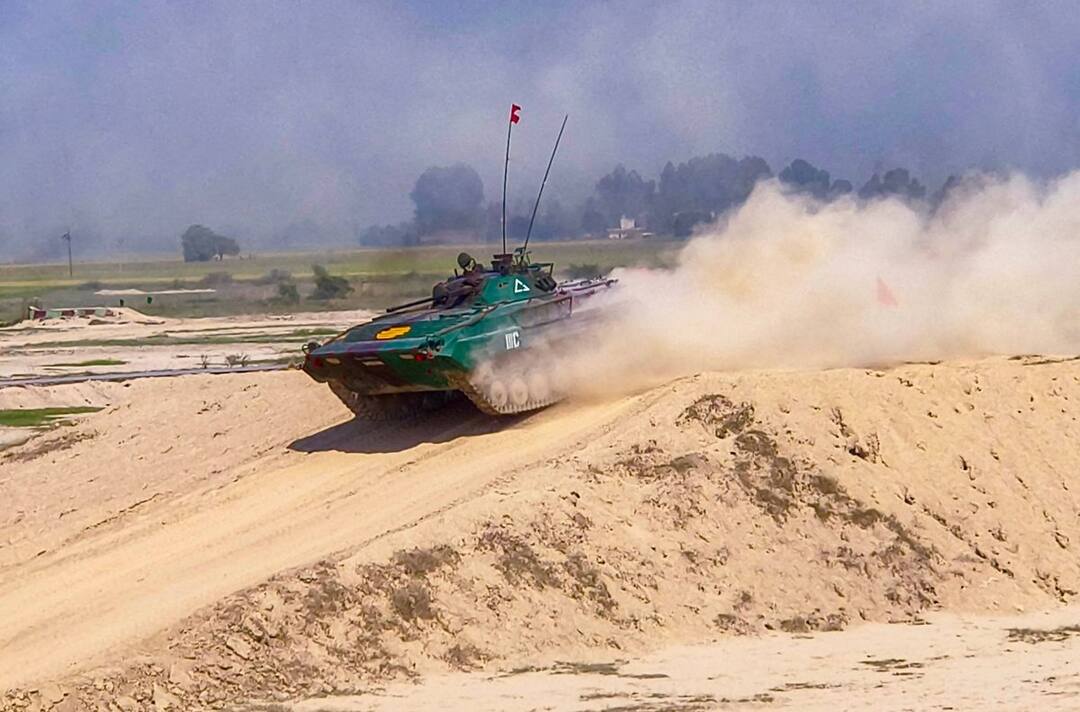 Rajasthan: Army Soldier Dies After Tank Sinks In Indira Gandhi Canal During Training Exercise Rajasthan: Army Soldier Dies After Tank Sinks In Indira Gandhi Canal During Training Exercise