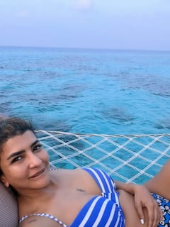 Manchu Lakshmi: మాల్దీవుల్లో మంచు లక్ష్మి... మోడ్రన్ డ్రస్‌లో సందడి