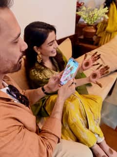 सामंथा प्रभु की मेहंदी देख राज निदिमोरू ने दिया ऐसा रिएक्शन, वरमाला की झलक भी आई सामने