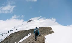 चोपता से केदारकांठा तक, पहली बार ट्रैक करने वालों के लिए उत्तराखंड के सबसे आसान विंटर ट्रैक