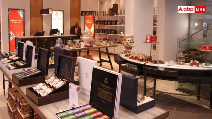 लंदन में हेड क्वार्टर वाला मेफेयर में इसका फ्लैगशिप स्टोर एक प्रीमियम इंटरनेशनल ब्रांड के तौर पर इसे स्थापित कर चुका है. ब्रिटिश रिटेल कल्चर में होने के बावजूद अब इसकी पहचान एक इंडियन एंटरप्रेन्योर ने बना दी है.