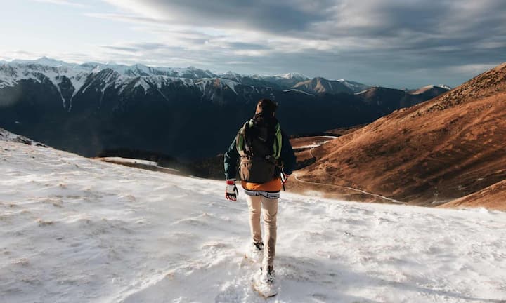 Apart from this, the roads on winter tracks can be slippery, in such a situation, follow the advice of your guide only. Do not try to move ahead in snowstorm or whiteout conditions and always keep your phone and power bank in your jacket or sleeping bag.