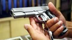 ਪੰਜਾਬ 'ਚ ਅਸਲਾ ਲਾਇਸੈਂਸ ਧਾਰਕਾਂ ਨੂੰ ਵੱਡਾ ਝਟਕਾ! ਹਜ਼ਾਰਾਂ ਲਾਇਸੈਂਸ ਹੋਣਗੇ ਰੱਦ; ਲੋਕਾਂ ਚ ਮੱਚੀ ਹਲਚਲ...