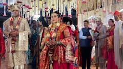 सदा सरवणकरांच्या लेकाचं मराठमोळ्या अभिनेत्रीसोबत लग्न; मुख्यमंत्री फडणवीसांनी दिले आशीर्वाद