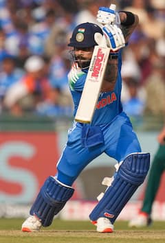 વિરાટ કોહલીની રેકોર્ડબ્રેક સદી, કોચ ગંભીરના રિએક્શન થયા વાયરલ