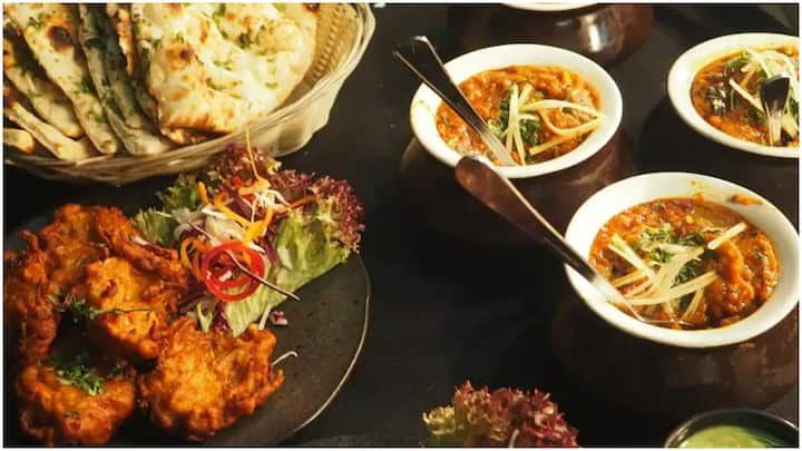 Unhealthy Foods : చలికాలంలో కొన్ని ఫుడ్స్ జీర్ణవ్యవస్థకు హాని కలిగిస్తాయి. వాటిని తింటే కడుపు నొప్పి వంటి ఇబ్బందులు ఎదుర్కోవాల్సి వస్తుంది. మరి అలాంటి ఫుడ్స్ ఏంటో చూసేద్దాం.