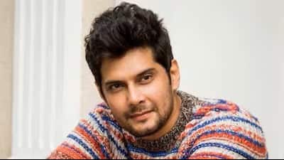 अमर उपाध्याय ने काफी लंबे वक्त बाद इसी साल क्योंकि सास भी कभी बहू थी 2 से वापसी की थी. एक बार फिर से अमर को मिहिर की भूमिका में देख बहुत खुश हैं.