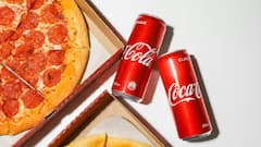 Coca Cola: આ કંપની એક ચોક્કસ સમુદાયો માટે અલગથી કોલડ્રિંક બનાવે છે, જાણો તેનું કારણ