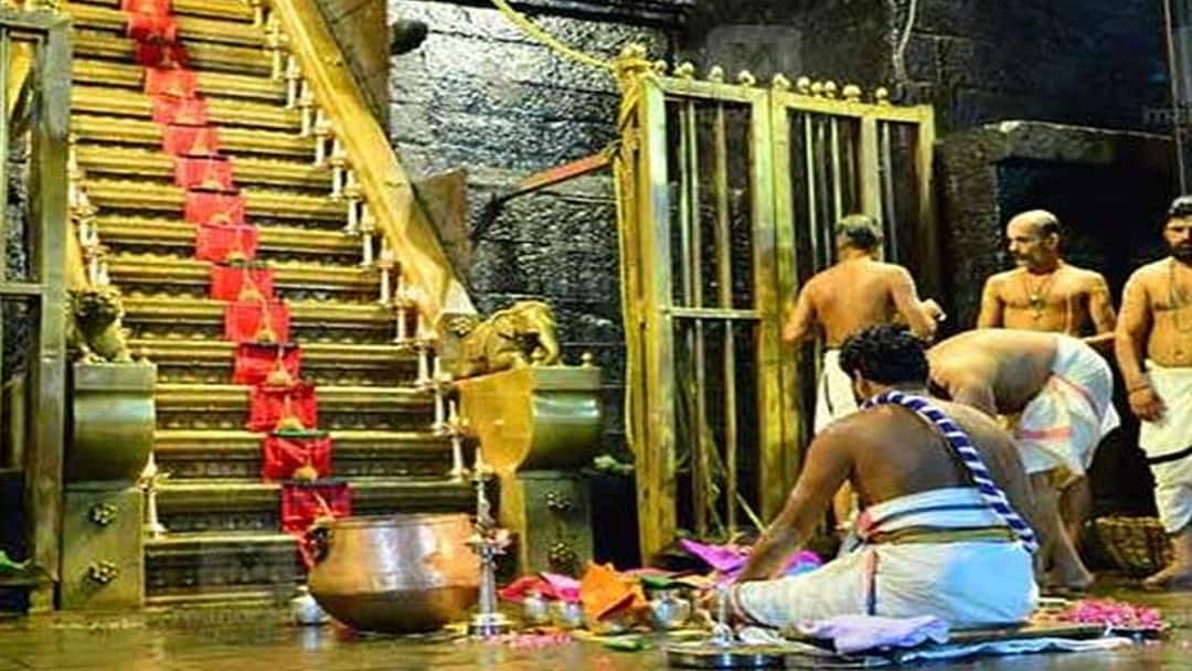 Sabarimala Padi Puja: Bookings closed till 2040! Want to receive the blessings of Lord Ayyappa? Here are the full details! சபரிமலை படி பூஜை: 2040 வரை முன்பதிவு நிறைவு! ஐயப்பன் அருள் பெற வேண்டுமா? முழு விவரம் இதோ!