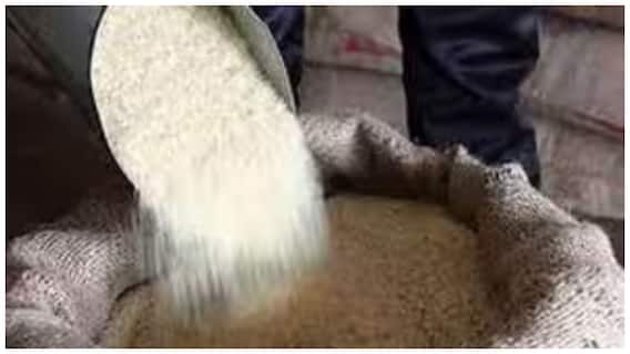 PDS Rice Illegal transport: పీడీఎస్ బియ్యం అక్ర‌మ ర‌వాణాకు పడని బ్రేక్‌! ఉభ‌య గోదావ‌రి జిల్లాల్లో రెచ్చిపోతున్న‌ రేష‌న్ రైస్‌ మాఫియా!