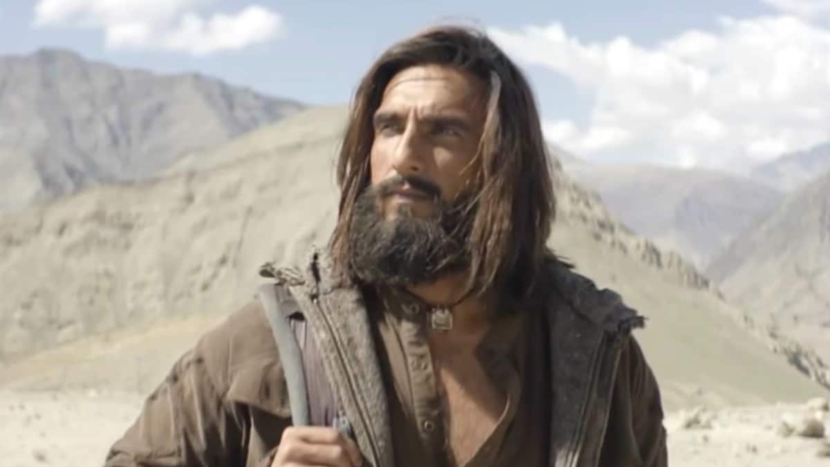 Is Dhurandhar Worth Watching Or Not? FIRST HALF Review Out