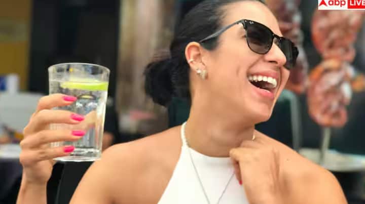 Drinks That Damage Kidneys: ਖਾਣ-ਪੀਣ ਦੇ ਮਾਮਲੇ ਵਿੱਚ ਵਿਅਕਤੀ ਨੂੰ ਕੁਝ ਚੀਜ਼ਾਂ ਤੋਂ ਪਰਹੇਜ਼ ਕਰਨਾ ਚਾਹੀਦਾ ਹੈ। ਆਓ ਤੁਹਾਨੂੰ ਦੱਸਦੇ ਹਾਂ ਕਿ ਕਿਹੜੇ ਡਰਿੰਕ ਪੀਣ ਤੋਂ ਬਚਣਾ ਚਾਹੀਦਾ ਹੈ, ਤਾਂ ਕਿ ਕਿਡਨੀ ਦਾ ਬਚਾਅ ਰਹੇ।