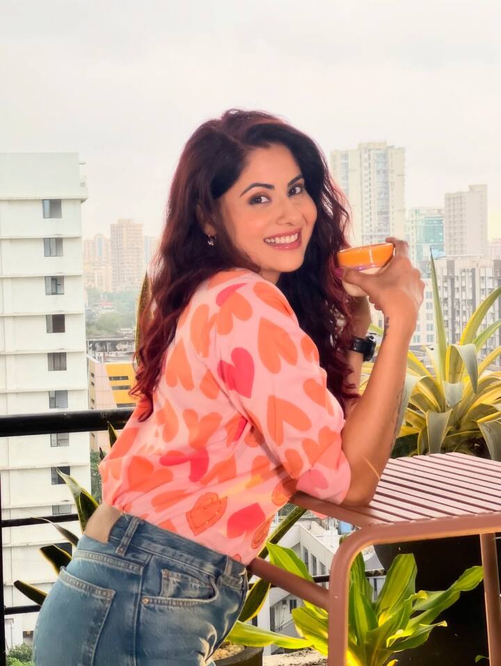 छवि ने बताया कि उसके बाद जब ऑफर्स मिले तो चाची और बुआ के रोल मिल रहे थे. जबकि, वो प्रेग्नेंट हुई थीं, उस दौरान स्टार प्लस के लिए टाइटल रोल साइन किया था.
