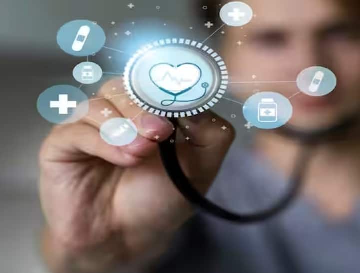 यह सवाल अक्सर लोगों के मन में आता है कि किस उम्र में स्वास्थ्य बीमा लेना उचित है। ताकि आपको ज़्यादा से ज़्यादा लाभ मिल सके। कम उम्र में ही बीमा लेना बहुत ज़रूरी है।