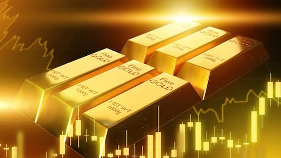 Gold price hike dollar rate: अबब! सोने दरात मोठी उसळी, एका आठवड्यात 5000 रुपयांनी भाव वाढला, एक तोळा सोन्याची किंमत किती?