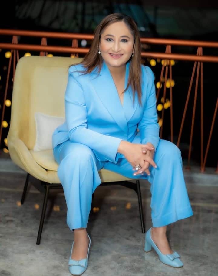 लोग गीतिका गंजू धर की एक्टिंग को सोशल मीडिया पर काफी सराह रहे हैं. हालांकि बहुत कम लोगों को पता होगा कि गीतिका इससे पहले भी कई फिल्मों में काम कर चुकी हैं.