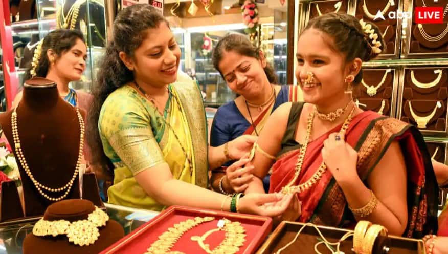 <div>LIVE: 22K & 24K Gold Price In India Today (Dec 6) Per Gram</div>