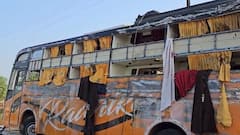 लखनऊ से इंदौर जा रही बस अचानक पलटी, हादसे में एक की मौत, 19 लोग घायल
