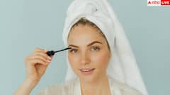 क्या पीरियड्स ब्लड लगाने से ग्लो करने लगता है चेहरा, क्या है एक्सपर्ट्स की राय?