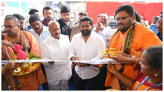 CMR at Parvathipuram : పార్వతీపురంలో సి.ఎం.ఆర్ షాపింగ్ మాల్ ఏర్పాటు! స్థానిక ఎమ్మెల్యే, సినీ తారల చేతుల మీదుగా ప్రారంభం