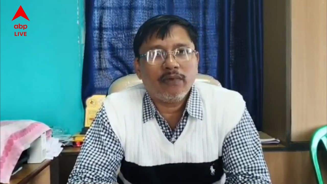 Bengal SIR Row: প্রতিবেশীকে বাবা সাজিয়ে ভোটার তালিকায় নাম, কাঠগড়ায় কাকদ্বীপের তৃণমুল নেতা