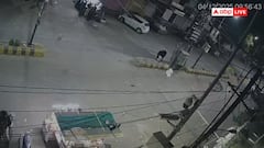 राजस्थान: टोंक में कार ने स्कूटी सवार को मारी जोरदार टक्कर, CCTV में कैद हुई घटना