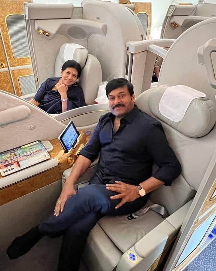 आपको ये जानकर हैरानी होगी कि चीरंजीवी ने केवल 150 फिल्मों में काम कर करोड़ों की संपत्ति बना ली है.