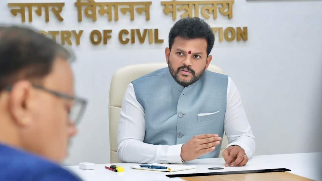 24×7 Helpline, Auto-Refunds: Aviation Ministry Announces Emergency Measures Amid IndiGo Crisis